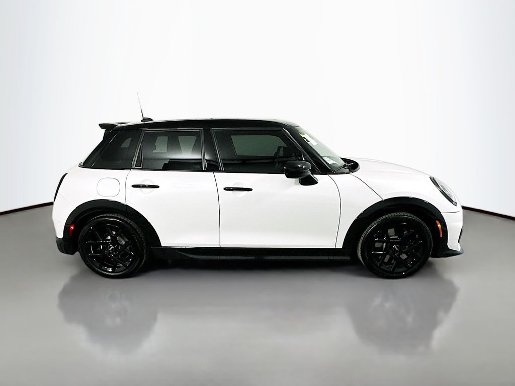 Thumbnail: 2026 MINI Cooper - 4