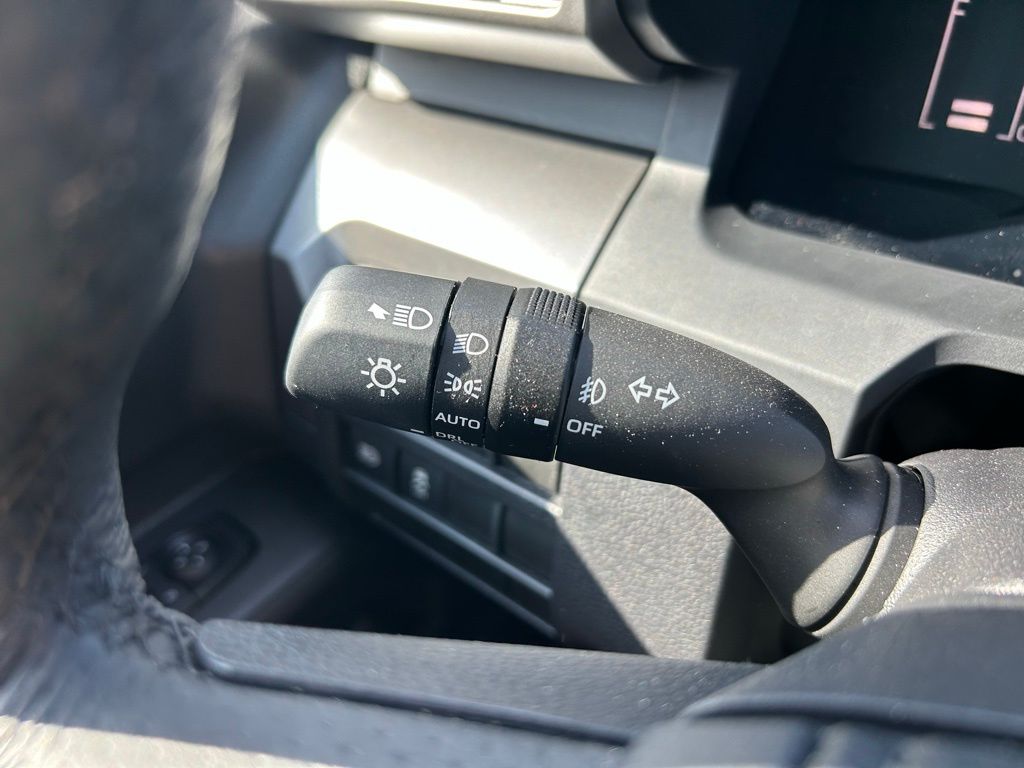 2024 Toyota Tacoma SR5 22