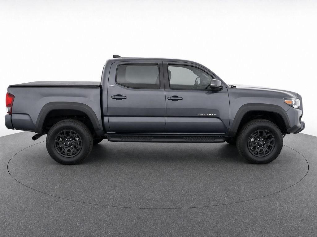 Thumbnail: 2022 Toyota Tacoma - 28