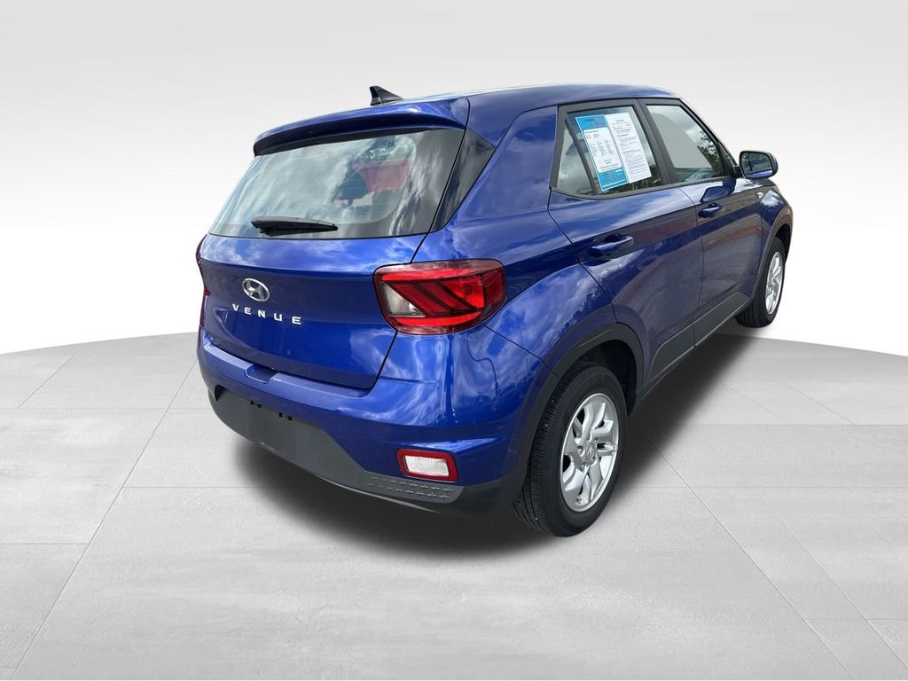 2022 Intense Blue Hyundai Venue SE FWD SUV