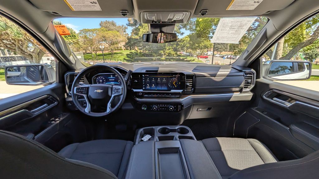 Used 2023 Chevrolet Silverado 1500 LT 4D Crew Cab