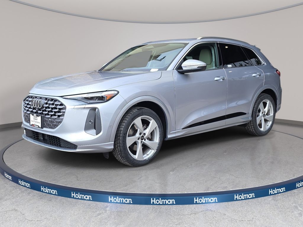 Florett Silver Metallic 2025 Audi Q5 SUV / Crossover All-Wheel Drive 7-Speed Automatic