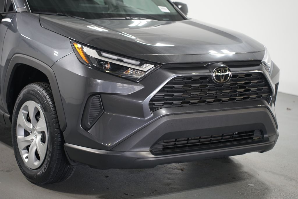 Thumbnail: 2023 Toyota RAV4 - 4