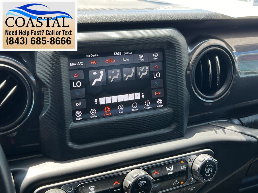2022 Jeep Gladiator Altitude Silver at Bob King Buick GMC