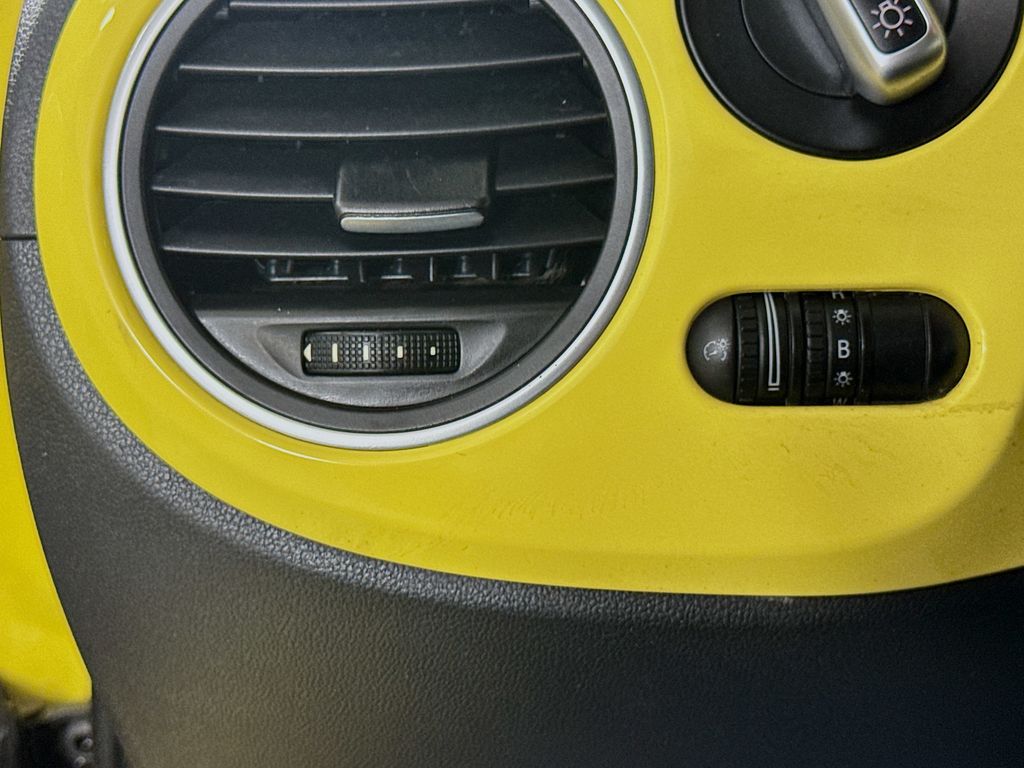 Used Car 2013 Volkswagen Beetle  2.5l For Sale Under $15,000 In Austin, Texas