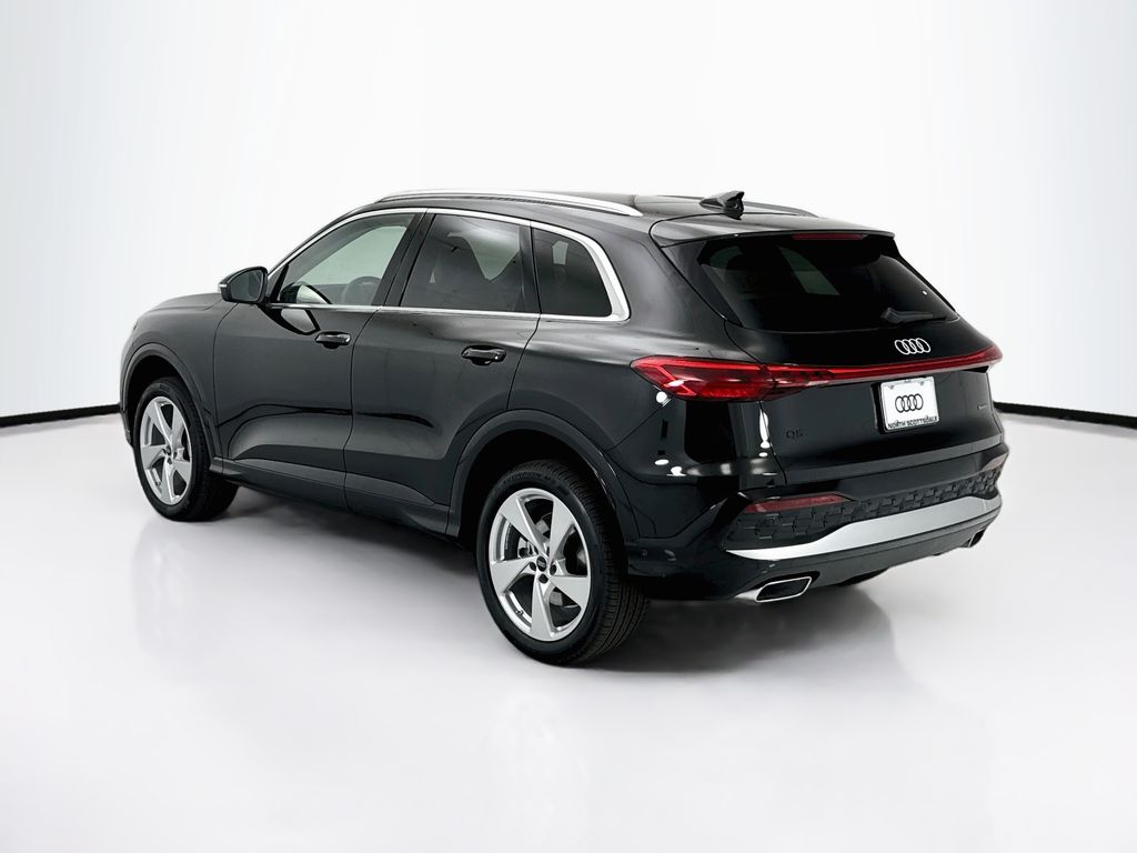 Thumbnail: 2026 Audi Q5 - 7