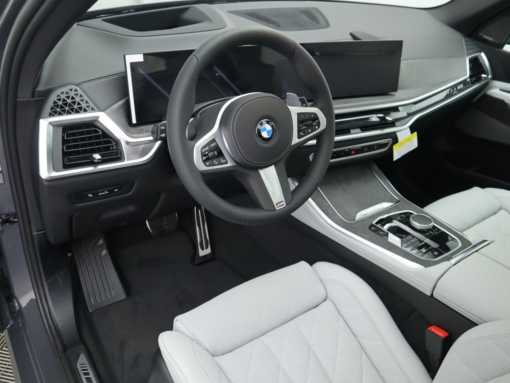 Thumbnail: 2026 BMW X5 - 9