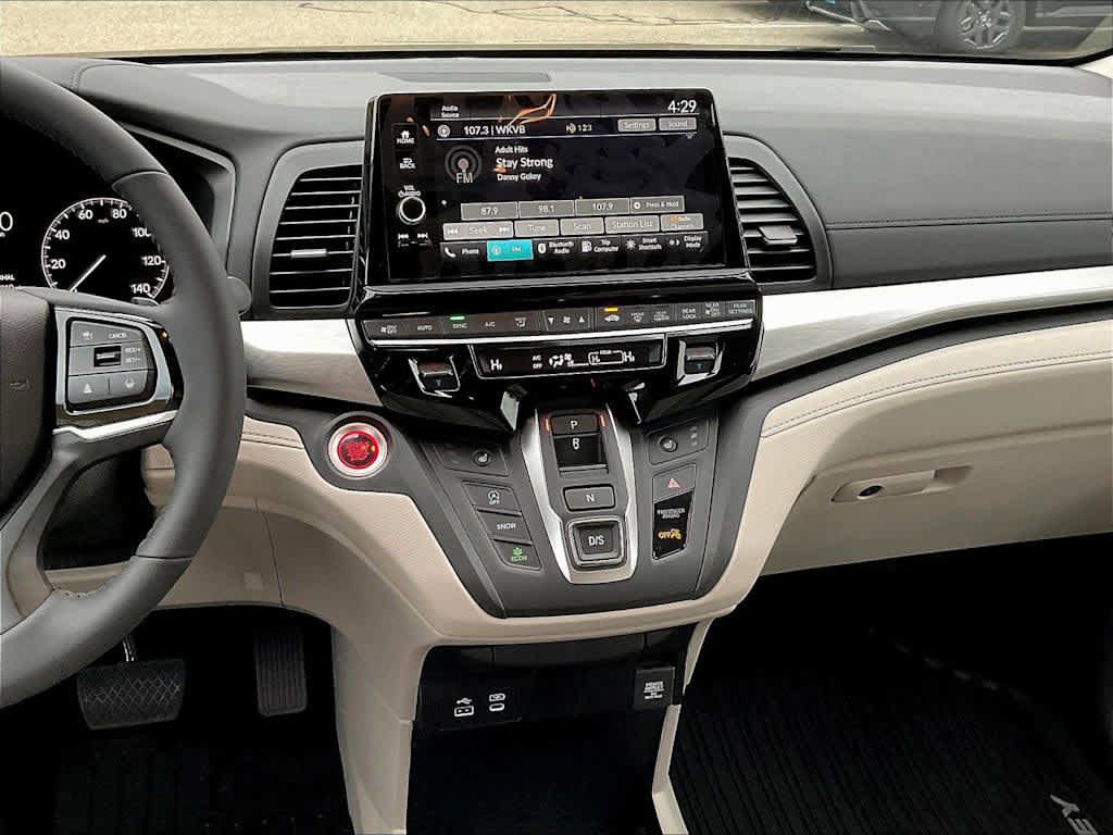 2026 Honda Odyssey — photo 13