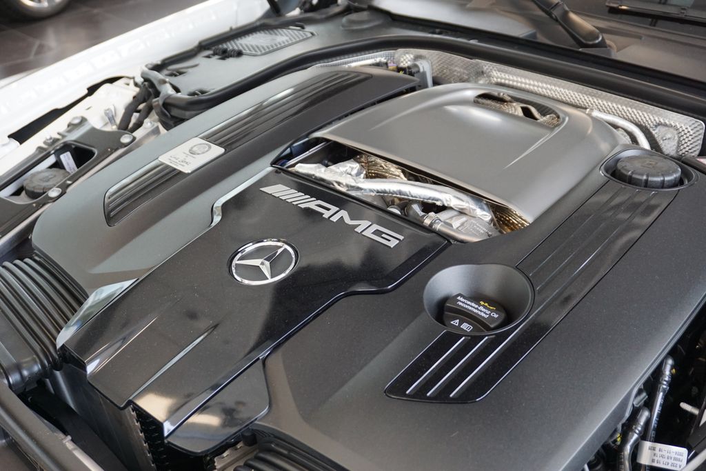 Thumbnail: 2025 Mercedes-Benz SL-Class - 29