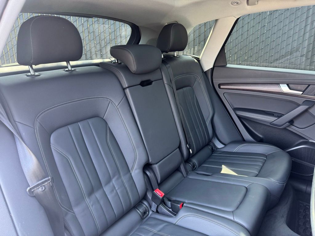 2021 Audi Q5 Premium Plus 30