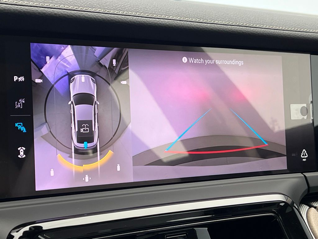 Thumbnail: 2026 Porsche Panamera - 15