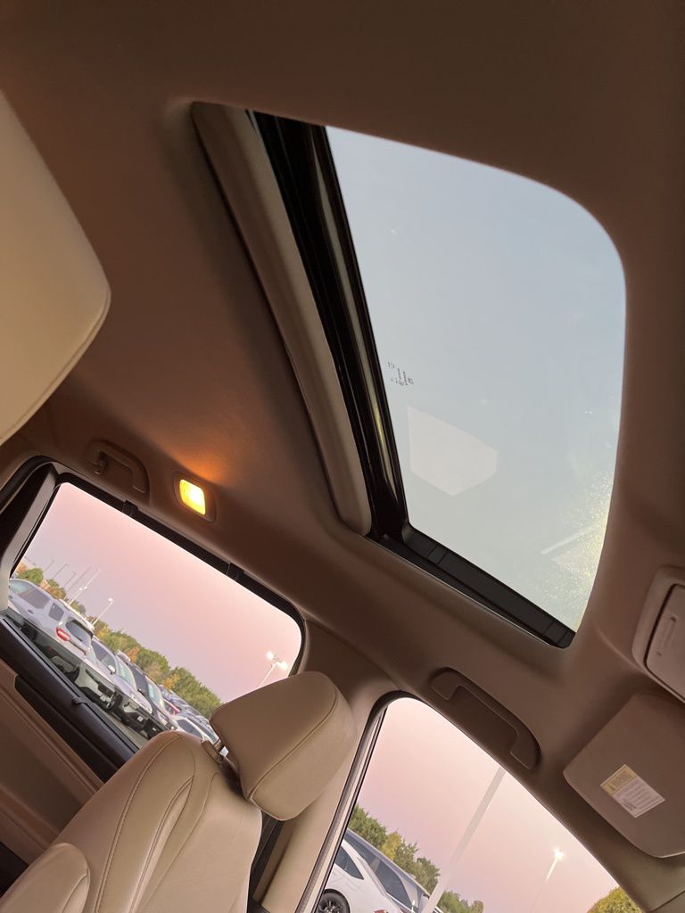 Thumbnail: 2023 Honda Odyssey - 31