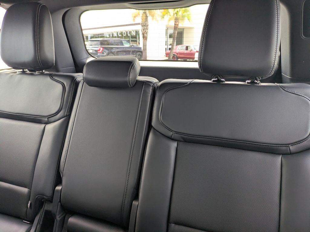 2027 Ford Expedition Max 