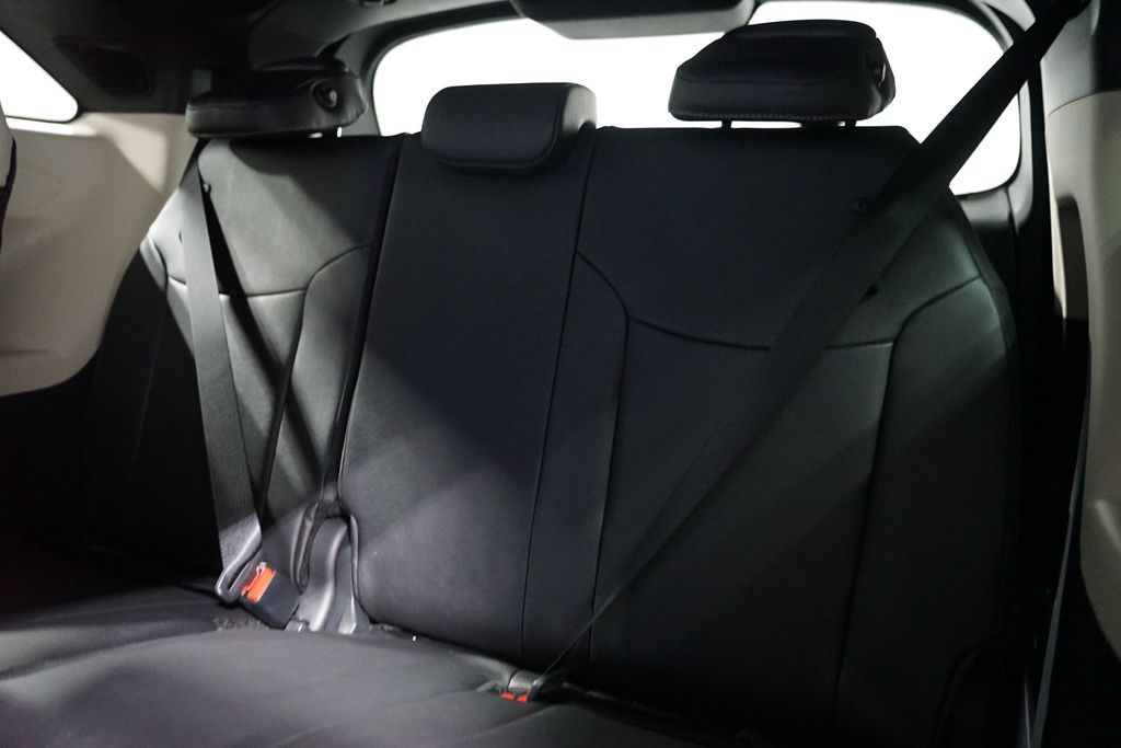 Thumbnail: 2025 Toyota Sienna - 15
