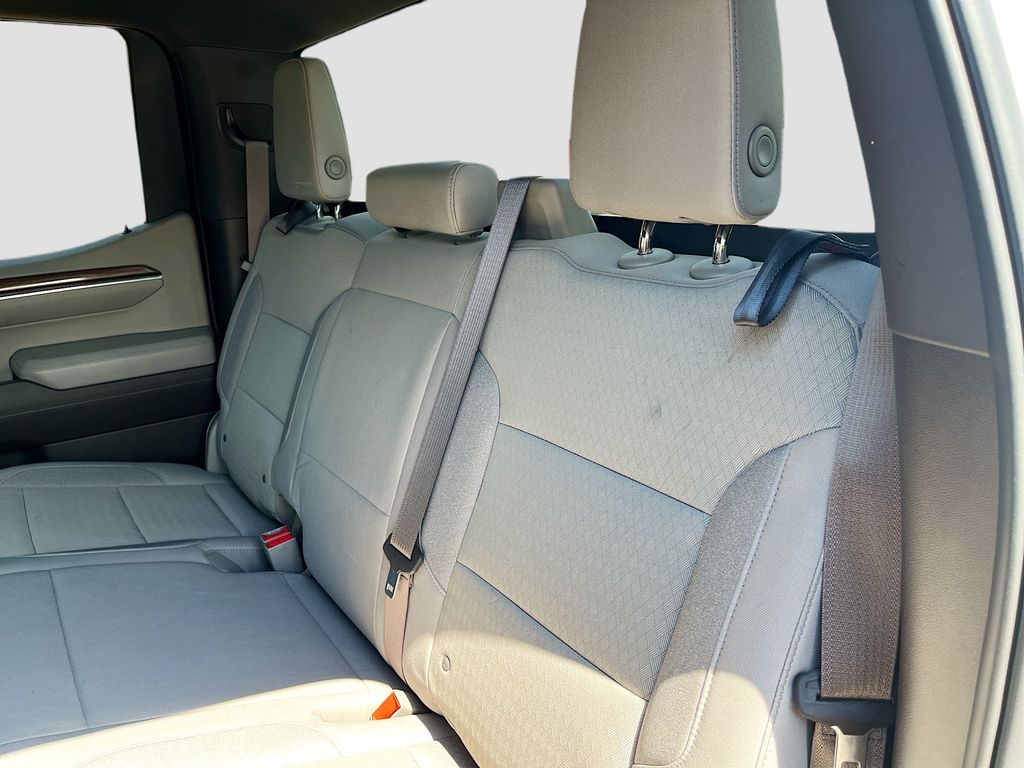 Used 2022 White Chevrolet LT image 24