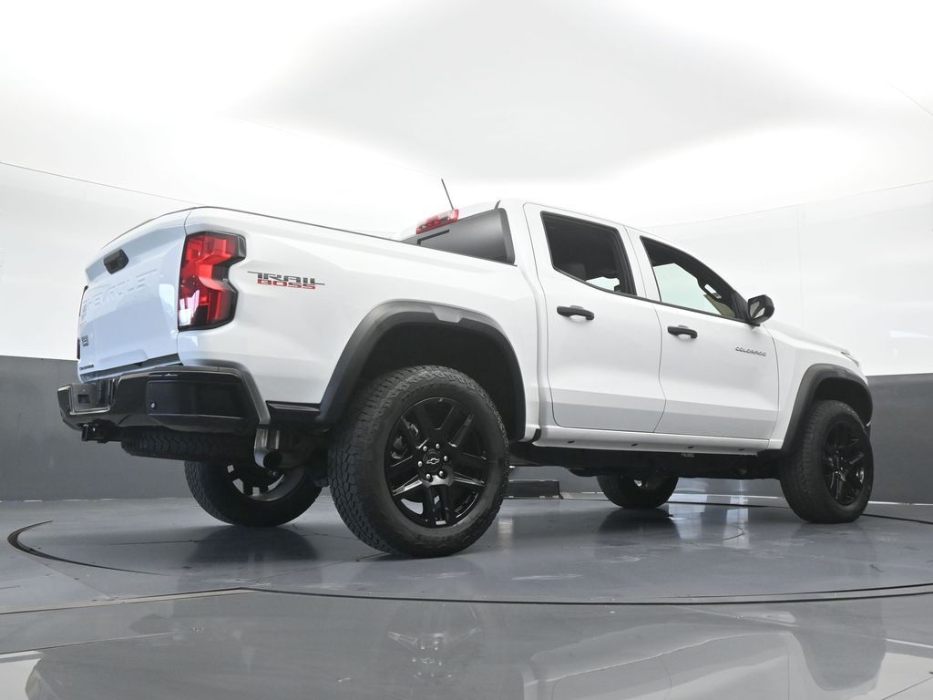Used 2025 Summit White Chevrolet Trail Boss image 54