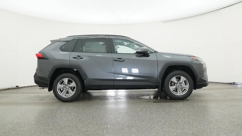 Thumbnail: 2025 Toyota RAV4 - 25