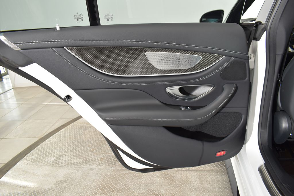 Thumbnail: 2025 Mercedes-Benz AMG GT - 22