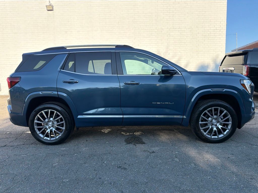 Downpour Metallic 2026 GMC Terrain SUV / Crossover Four-Wheel Drive 8-Speed Automatic Overdrive