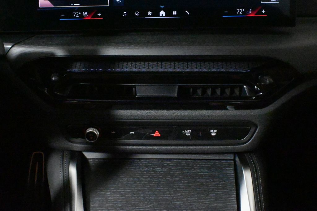 Thumbnail: 2026 BMW 2 Series - 24