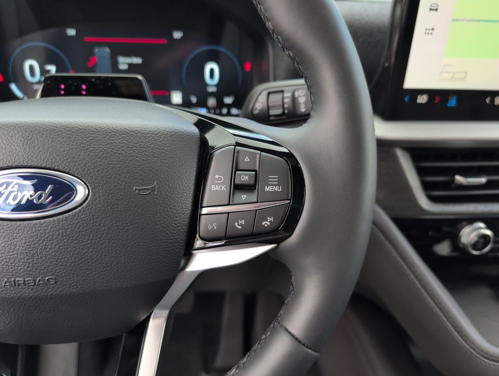 New 2026 White Ford Platinum image 33