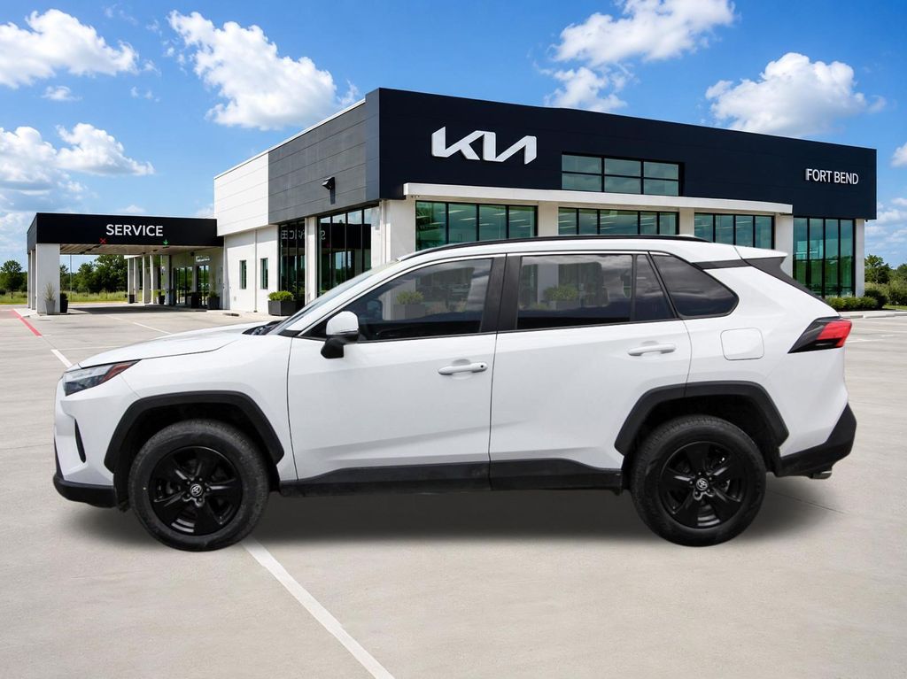 2022 Toyota RAV4 XLE White at Emmons Autoplex