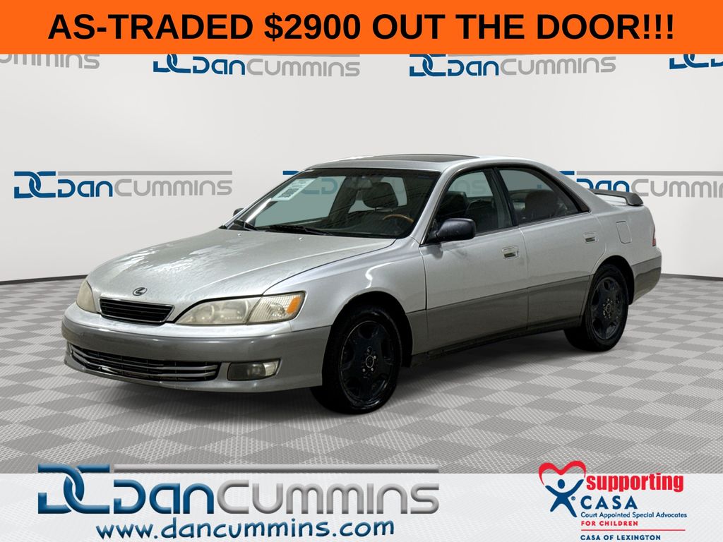 Silver 2000 Lexus ES Sedan Front-Wheel Drive 4-Speed Automatic