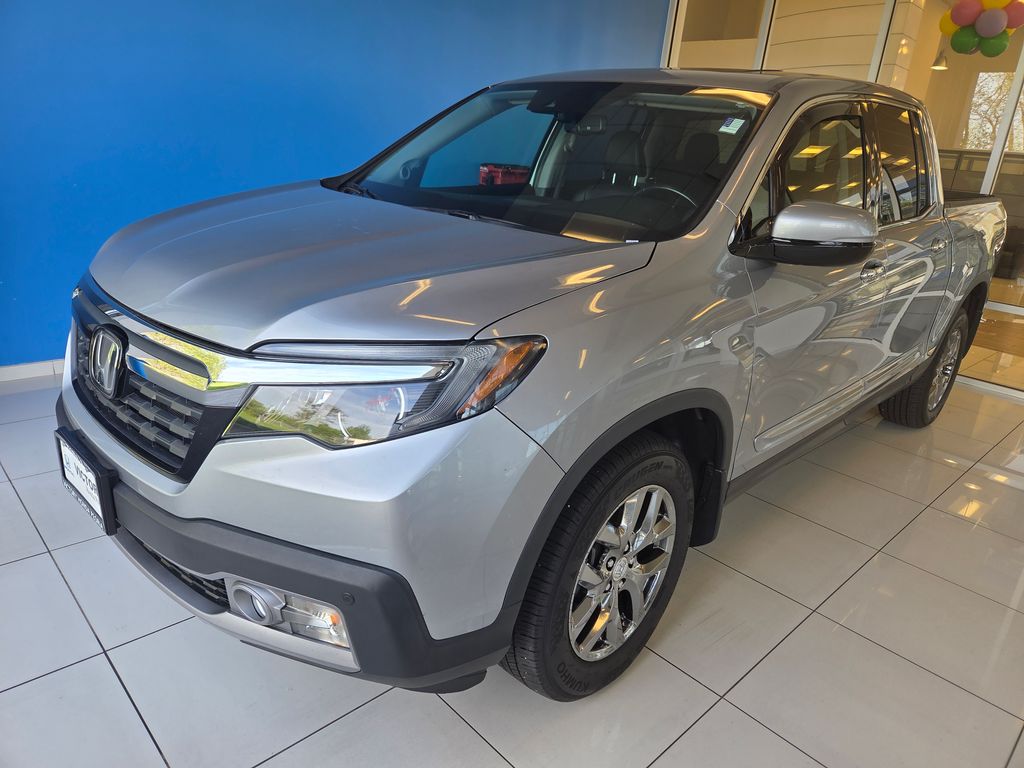 Silver Metallic 2019 Honda Ridgeline RTL-E AWD Pickup Truck All-Wheel Drive 6-Speed Automatic