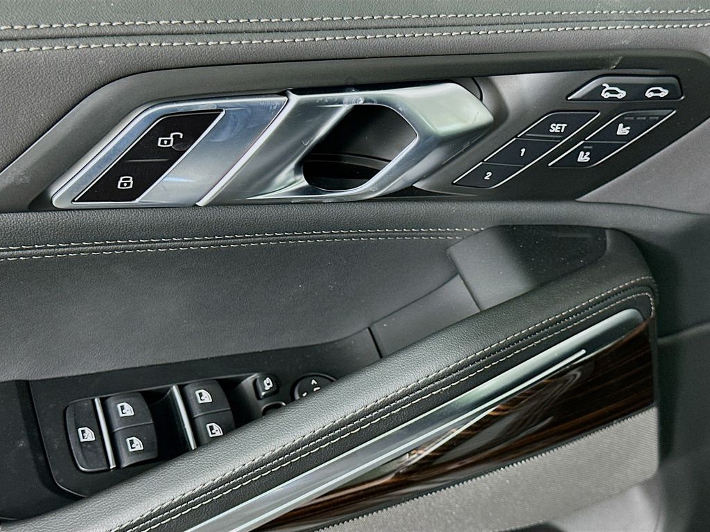 Thumbnail: 2026 BMW X6 - 20