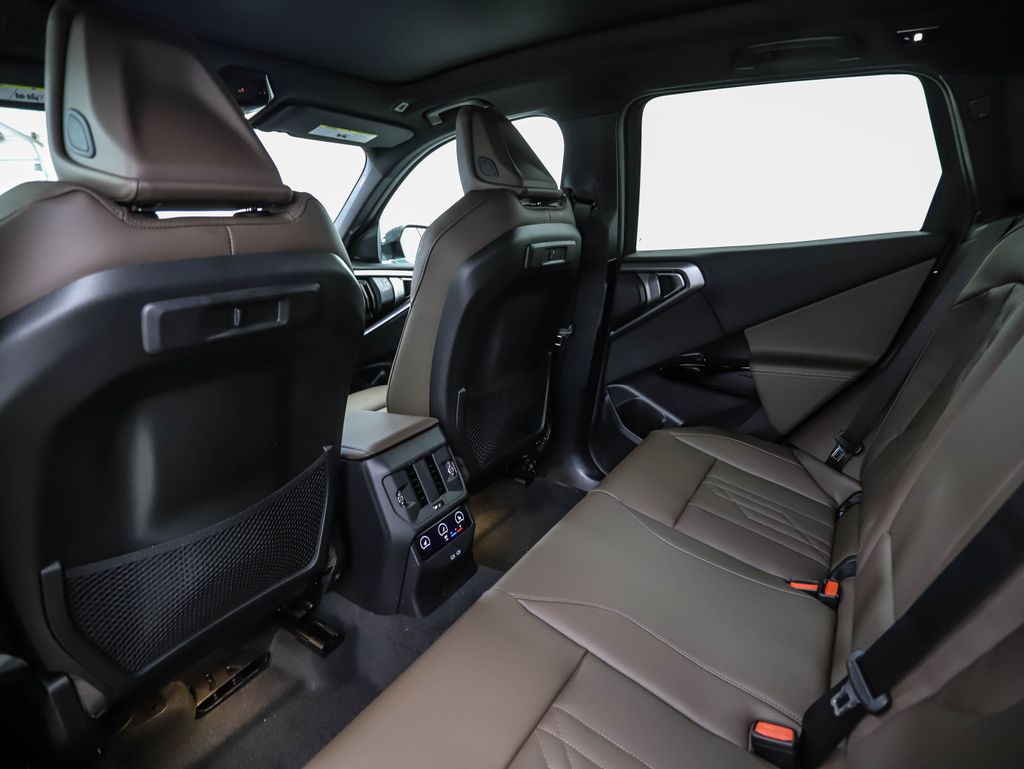 Thumbnail: 2026 BMW X3 - 21