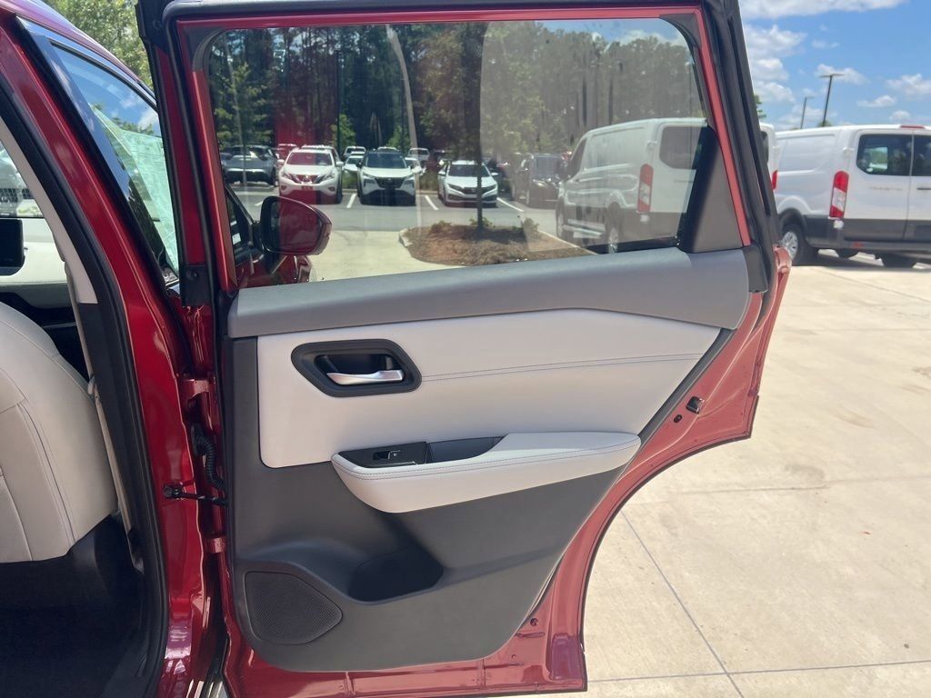 2025 Scarlet Ember Tintcoat Nissan Rogue SL AWD SUV