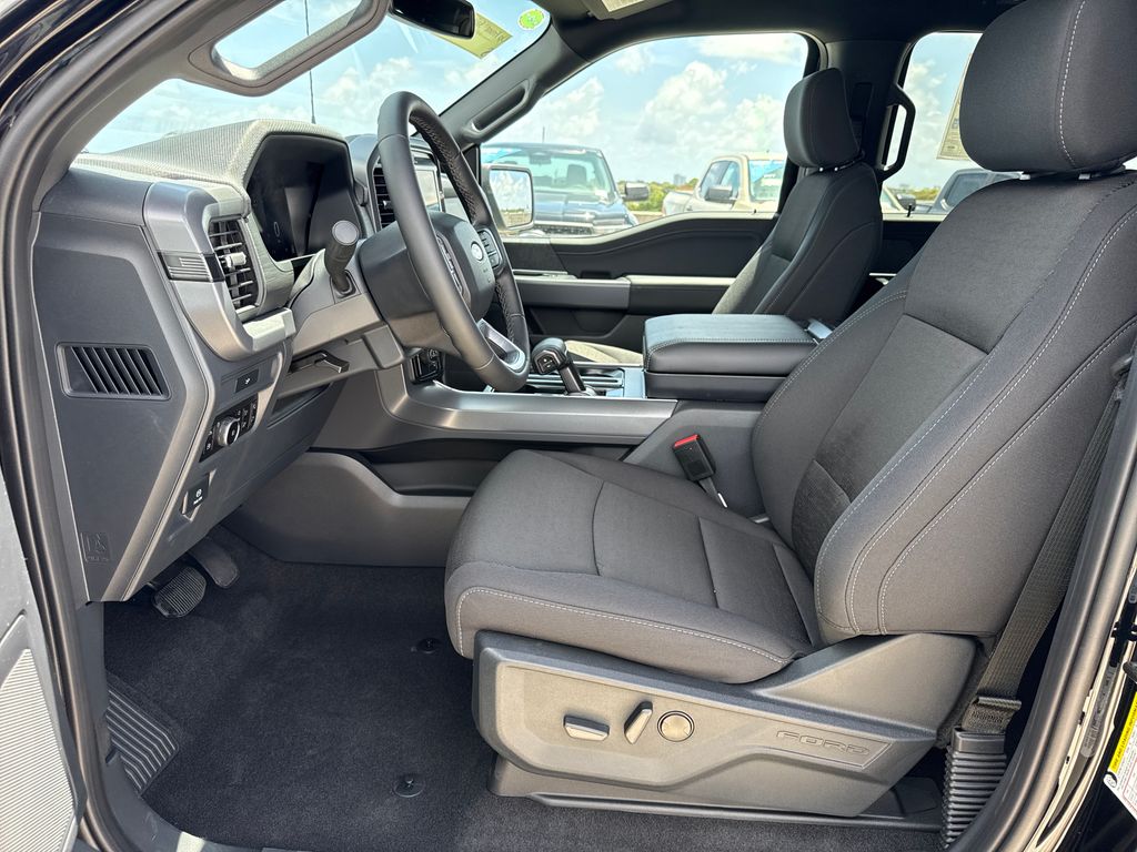 New 2026 Black Ford XLT image 34