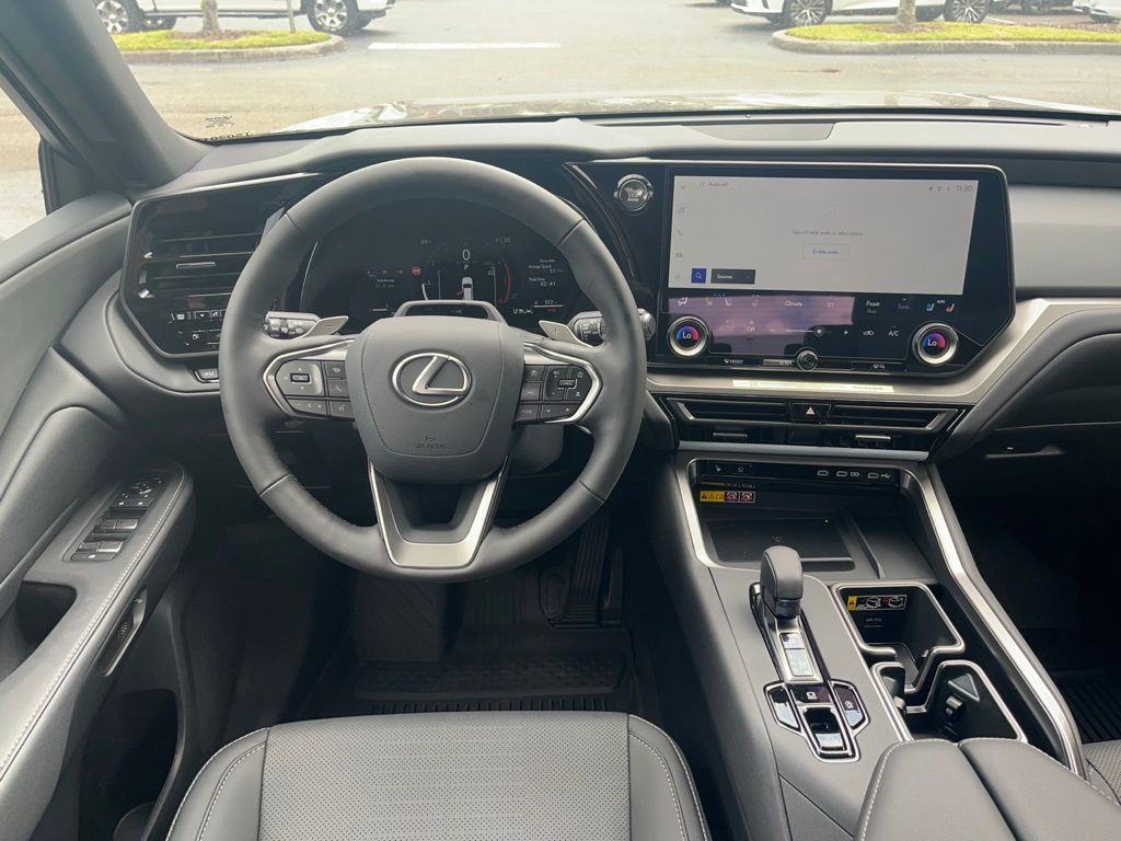 Thumbnail: 2026 Lexus TX - 3