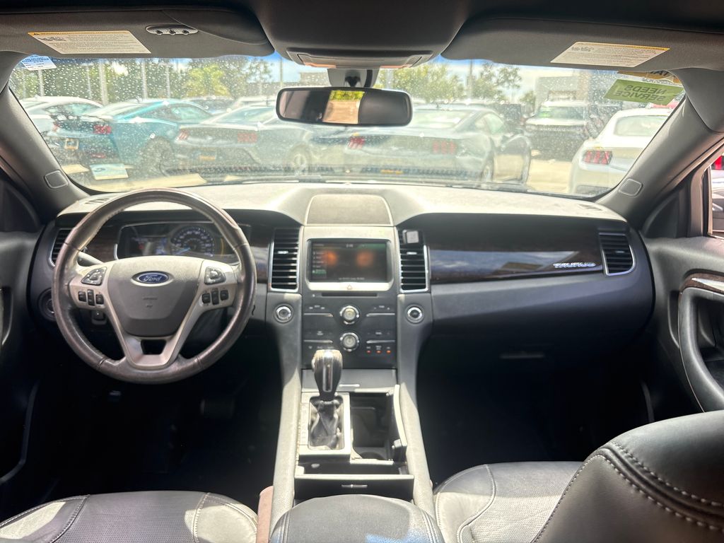 Used 2015 Silver Ford Limited image 7