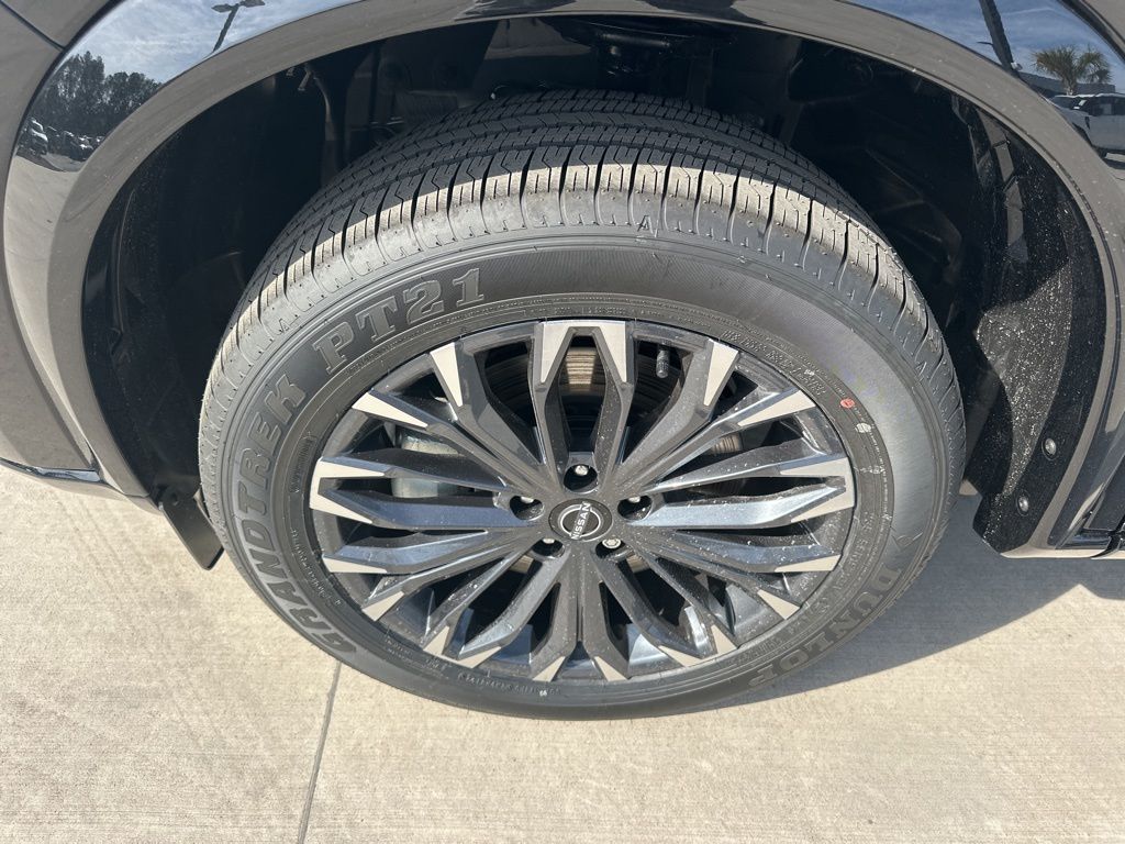 2025 Super Black Nissan Rogue Platinum FWD SUV