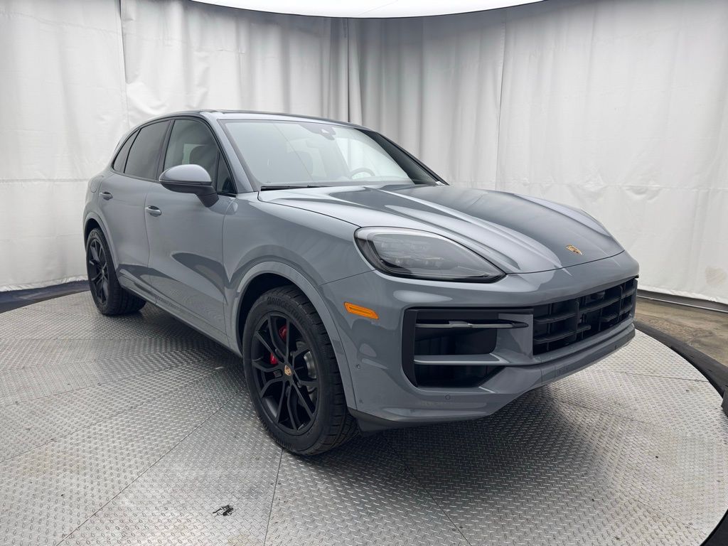Thumbnail: 2025 Porsche Cayenne - 9