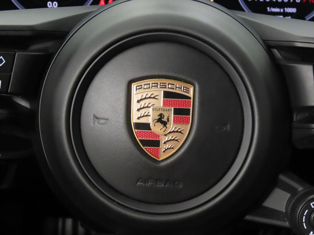 Thumbnail: 2026 Porsche 911 - 21