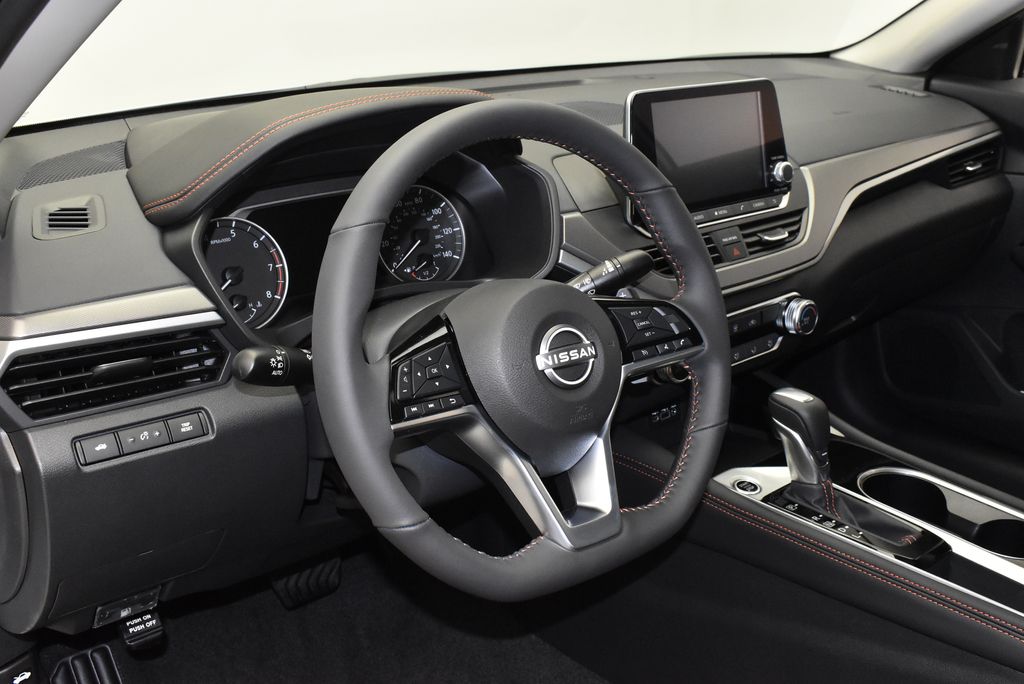 Thumbnail: 2025 Nissan Altima - 16