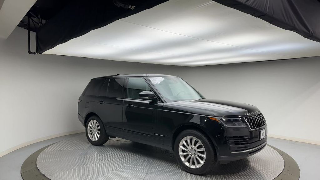 Thumbnail: 2019 Land Rover Range Rover - 2