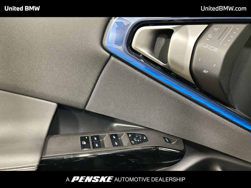 Thumbnail: 2026 BMW X3 - 11