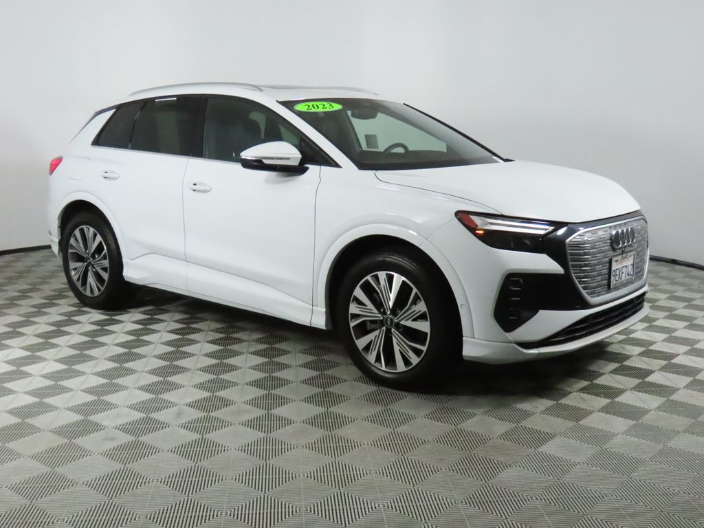 Thumbnail: 2023 Audi Q4 e-tron - 7