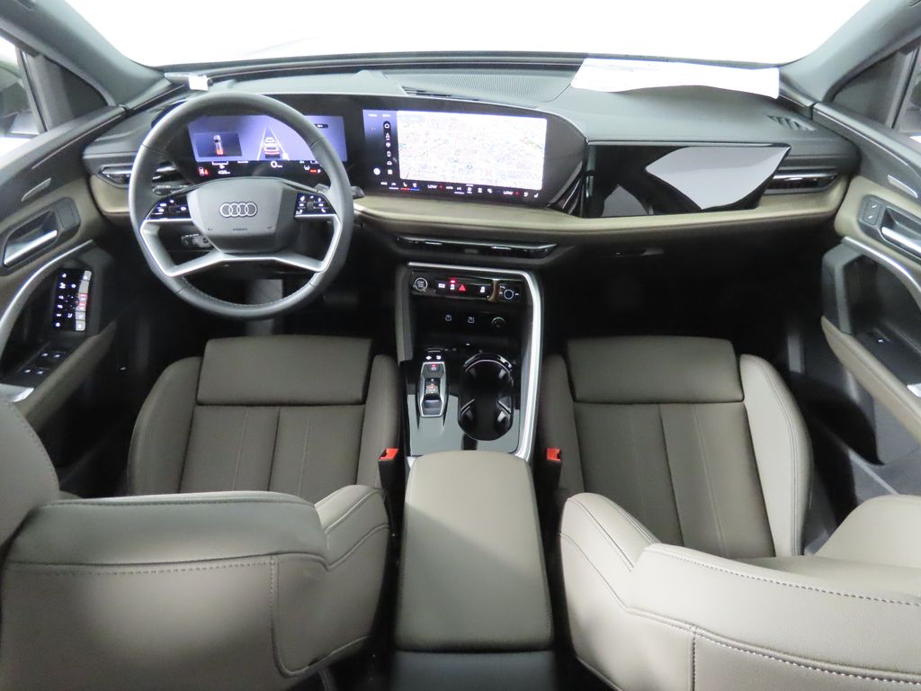 Thumbnail: 2026 Audi Q5 - 12