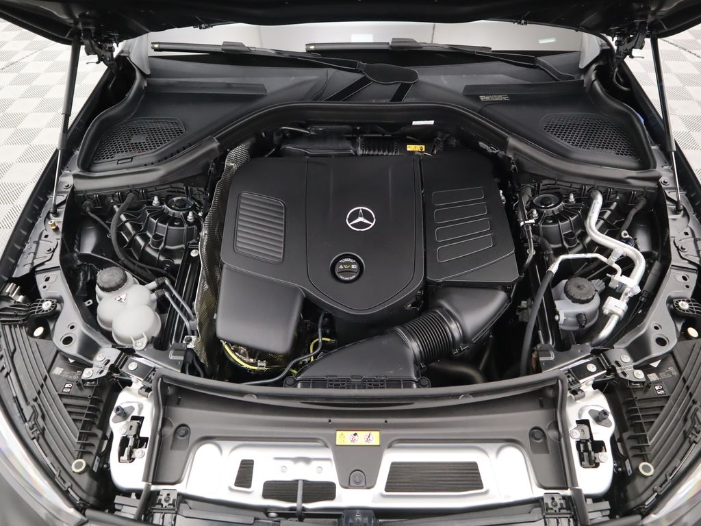 Thumbnail: 2026 Mercedes-Benz GLC - 31