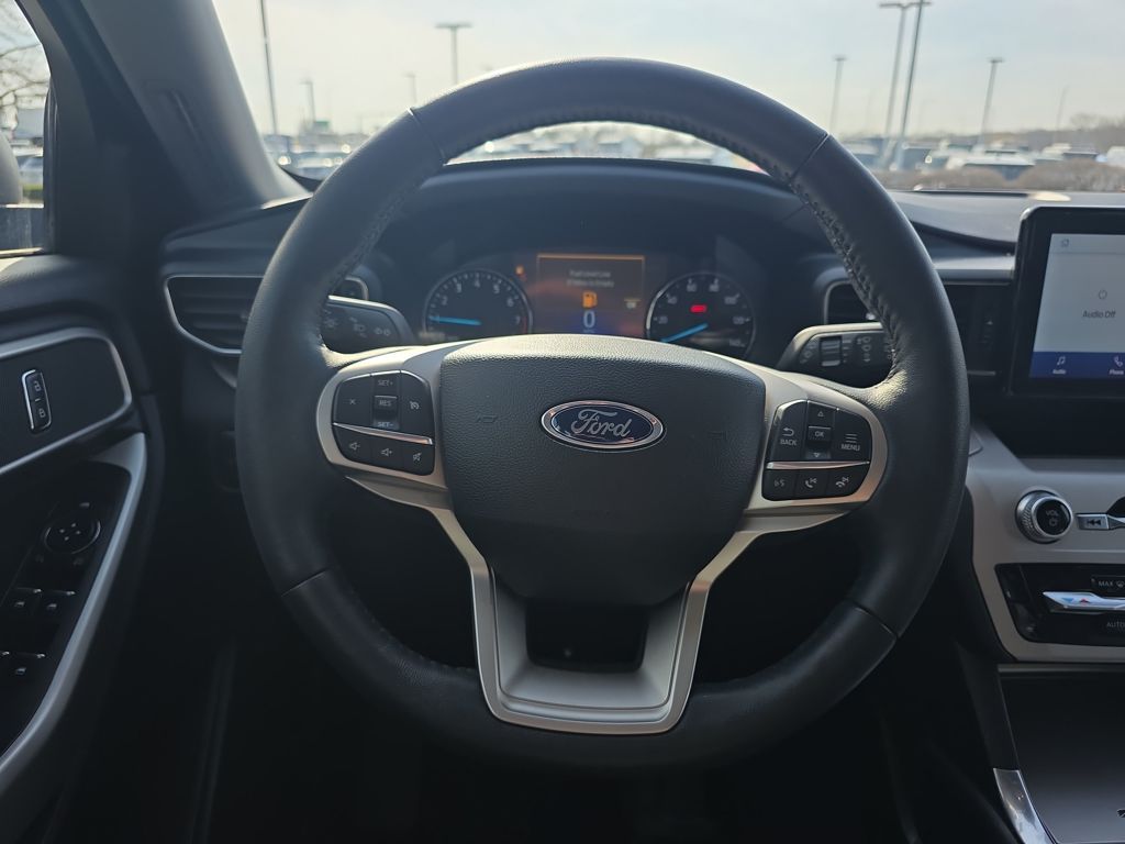 Certified Used 2024 Black Ford XLT image 25