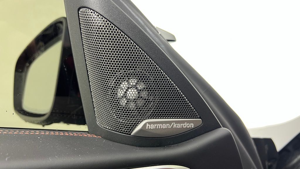 Thumbnail: 2025 BMW M4 - 16