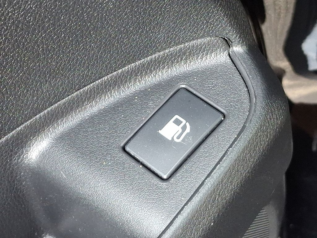 Thumbnail: 2021 Honda Ridgeline - 28