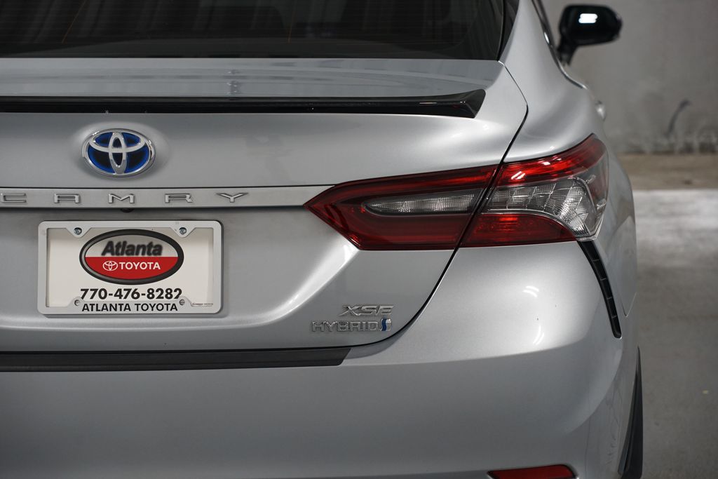 Thumbnail: 2024 Toyota Camry - 10
