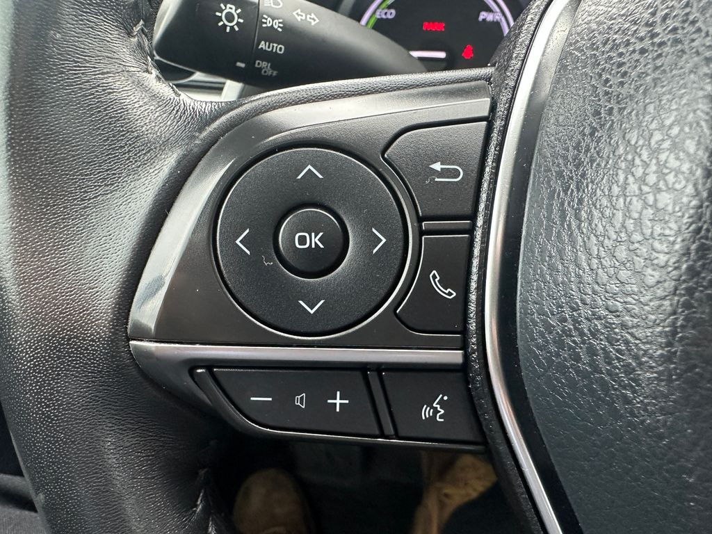 2018 Toyota Camry Hybrid XLE