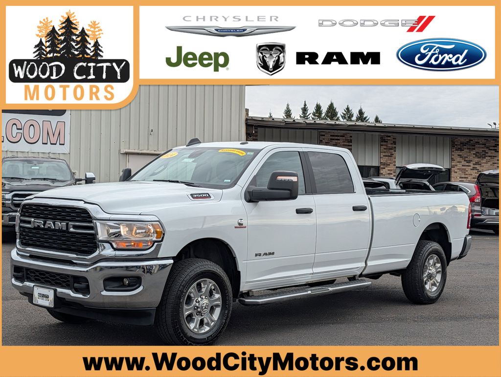 2024 RAM 3500 Big Horn 4X4 Crew Cab LWB's photo