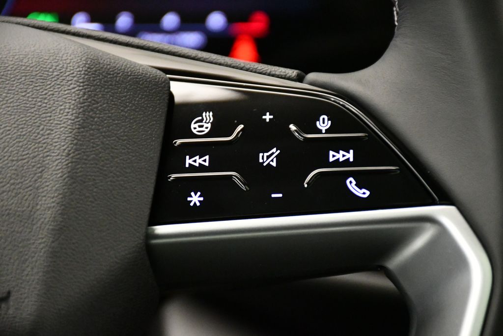 Thumbnail: 2025 Audi Q5 - 23